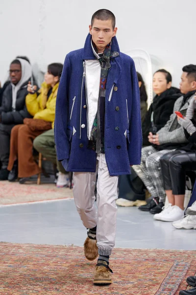 Look 54